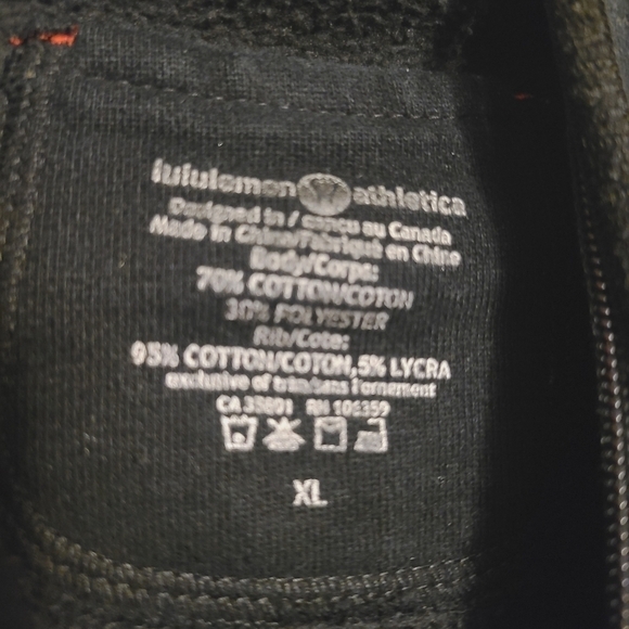 Lululemon | Men's Classic Black Full Zipper Scuba Hoodie Sweatshirt (Size XL) - Picture 2 of 14